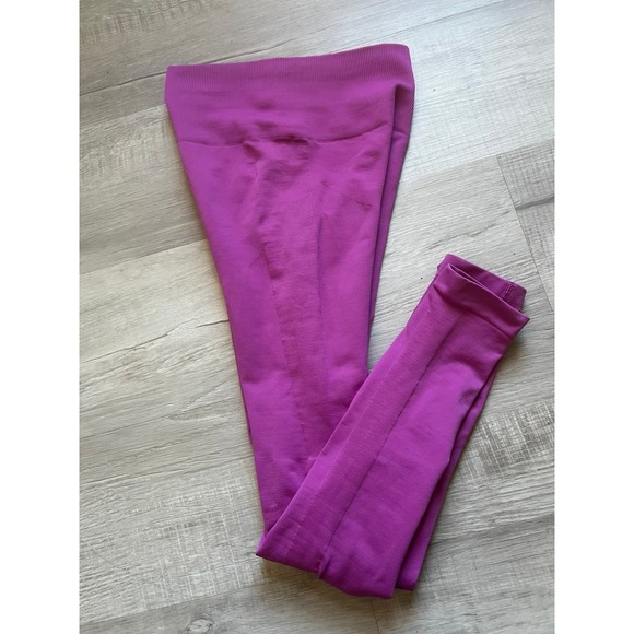 Lululemon zone in tight leggings pants‎ women's 4 - Picture 3 of 11